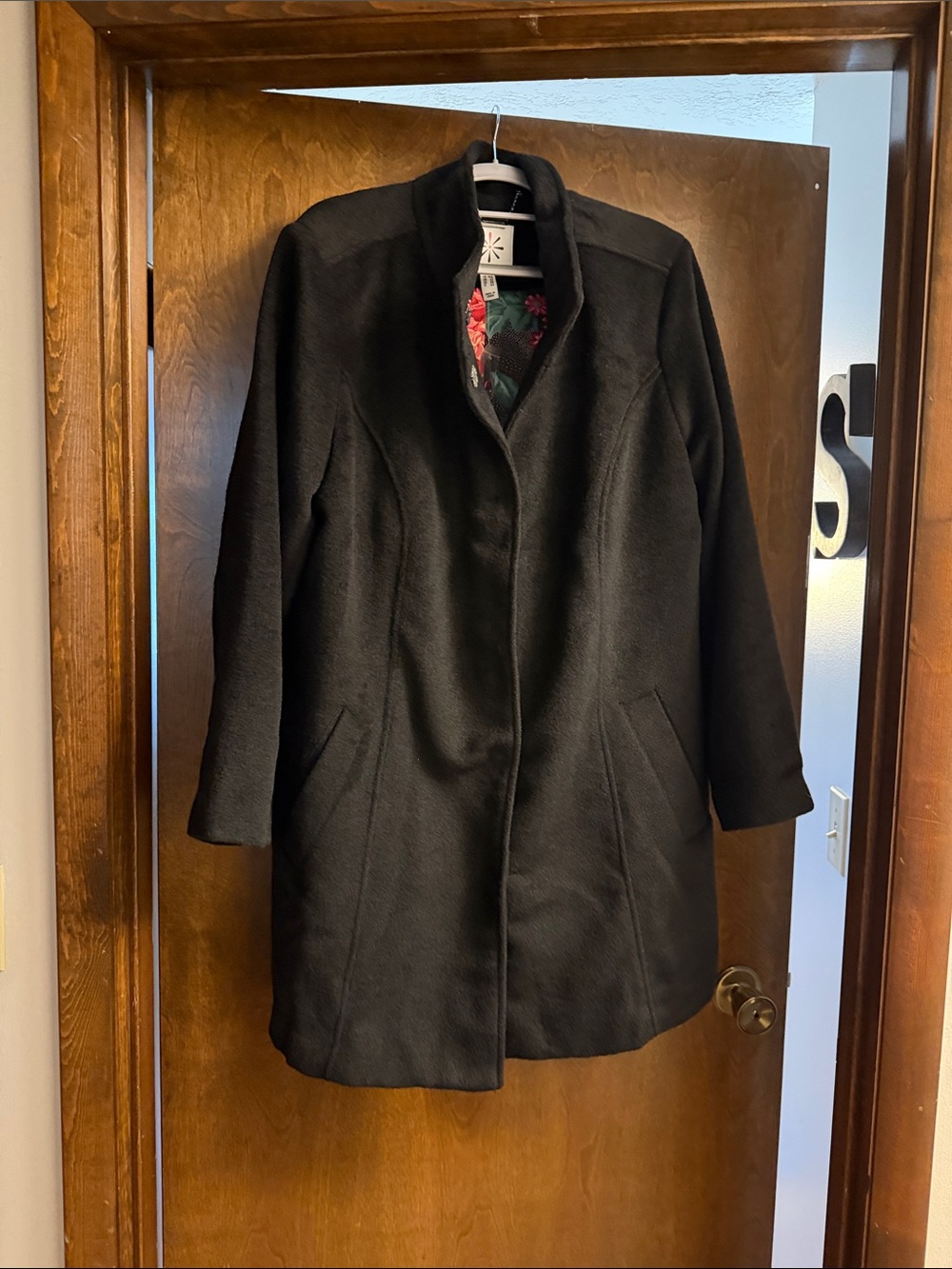 Issac Mizrahi Live Women’s Black Wool-Blend Coat - Floral Lining
